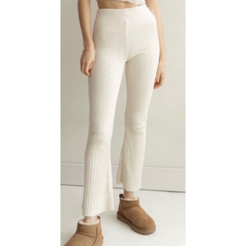 Urban Outfitters Cream Ribbed Knit Flare Pants High Rise Cream Ivory Large NEW